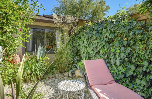 St. Helena Condo | Gorgeous Spacious 3-Bdrm En-Suite Condo W/HUGE Outdoor Patio