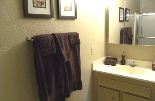Palm Springs Condo | Great 1 Bedroom Condo in North Palm Springs, Near Tram & Downtown + Mtn Views &