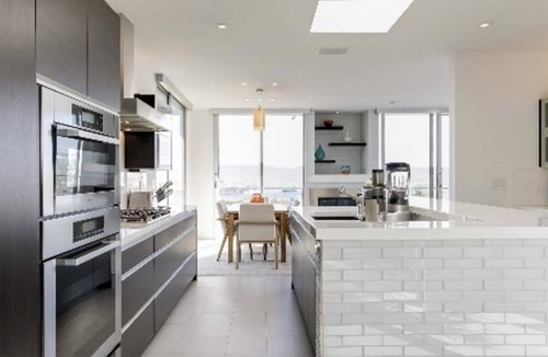 Playa Del Rey House | Great modern house with amazing views close to the beach