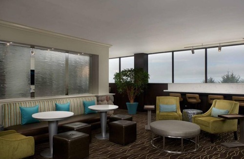 Newport House | Group Vacay! Two Modern Units, Indoor Pool, Hot Tub, Beach!