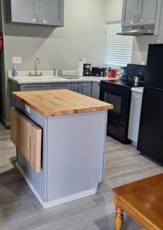 Baker City House | Grove Street Couplet #2