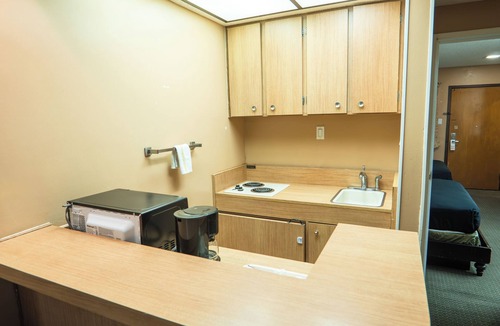 Victorville Hotel | GT Hotels Inn & Suites Extended Stay