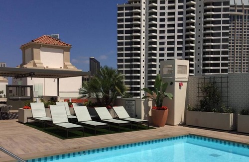 Downtown San Diego Apartment | H3 -Gorgeous Multi Level San Diego Loft - Work or Escape Free Parking - #1 Locat