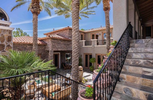 Bard House | Hacienda near the Las Vegas Strip