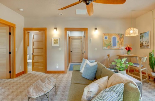 Scotts Mills Apartment | Half-Mi to Scotts Mills Falls: Wine Country Apt