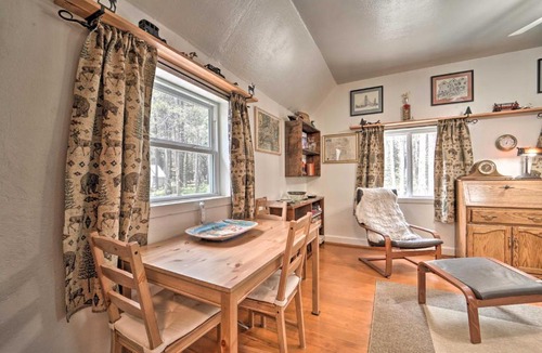 Soda Springs House | Half-Mi to Trails: Rustic Soda Springs Cabin!