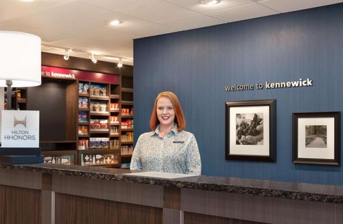 Kennewick Hotel | Hampton Inn by Hilton Kennewick at Southridge