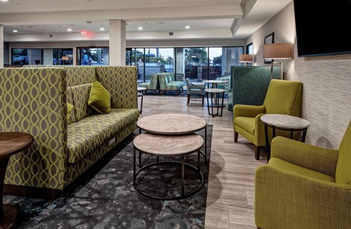 Cardiff-by-the-Sea Hotel | Hampton Inn Cardiff Beach Encinitas, CA Near Del Mar