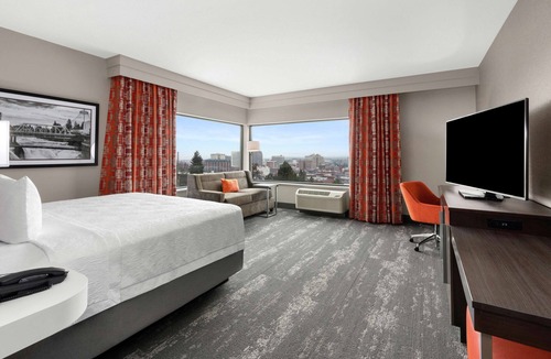 Cliff - Cannon Hotel | Hampton Inn & Suites Spokane Downtown-South