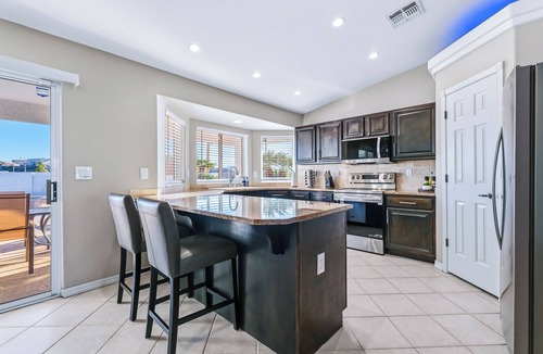 Lake Havasu City House | Hangover at Havasu: Game Room, Lakeview, Pool & Hot Tub
