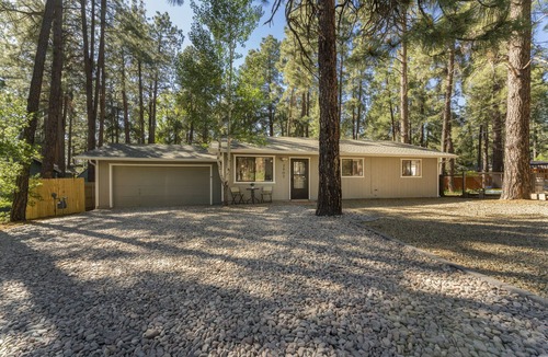 Kachina Village House | High-Altitude Retreat