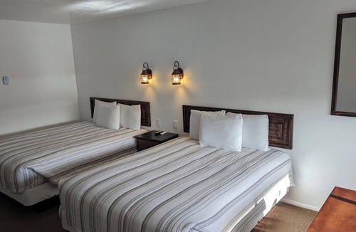 Salina Hotel | High Desert Inn