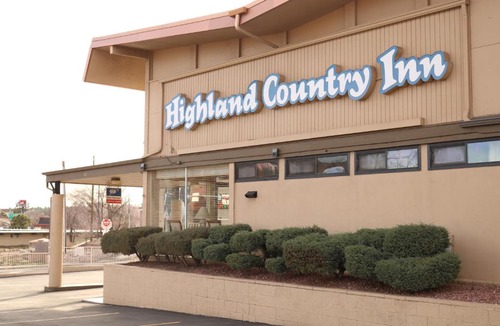Flagstaff Hotel | Highland Country Inn Flagstaff
