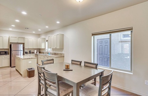 Lake Havasu City Apartment | Hike & Explore: Apt 3 Mi to Lake Havasu & Dtwn!