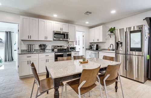 Laveen Village House | Hike, Golf & Explore: Pet-Friendly Phoenix Casita!
