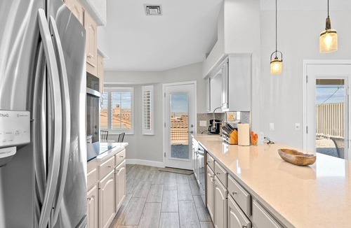 Lake Havasu City House | Hillside Haven with Lake Havasu Views