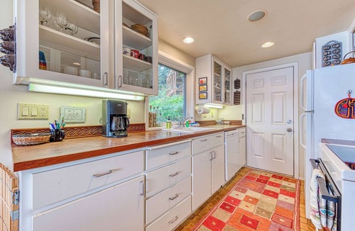 Oceanside House | Hillside home with exceptional ocean view near the beach dog friendly