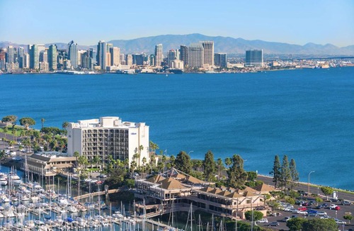 Downtown San Diego Hotel | Hilton San Diego Airport/Harbor Island
