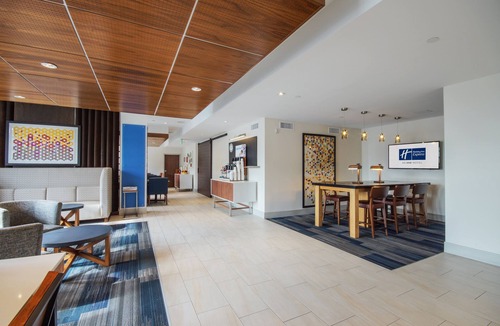 Scripps Ranch Hotel | Holiday Inn Express Mira Mesa-San Diego by IHG