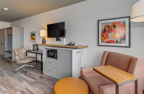 Bellingham Hotel | Holiday Inn & Suites Bellingham by IHG