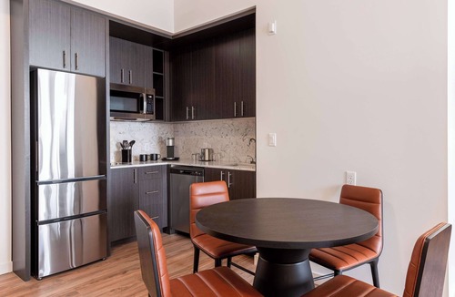 Central Area Hotel | Holman Riverfront Park Hotel Salem, Tapestry by Hilton