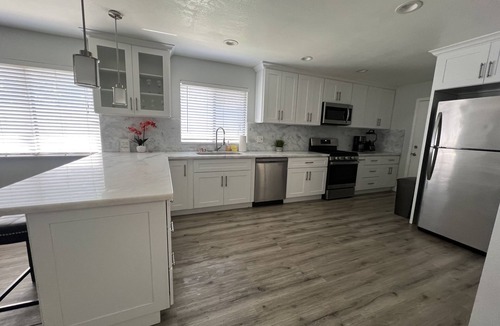 Stockton House | Home Away From Home - Beautifully remodeled 4 bedroom home in the Central valley