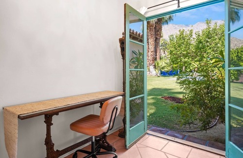 Old Las Palmas House | Home with Pool Table, and Saltwater Pool! Walk to Downtown!