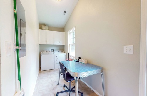 Dallas House | Homestead Cottage < 2 Mi to Salt Creek