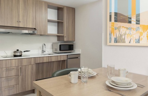 Rancho Cucamonga Hotel | Homewood Suites by Hilton Ontario-Rancho Cucamonga