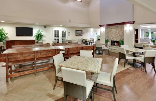 Carmel Valley Hotel | Homewood Suites by Hilton San Diego-Del Mar