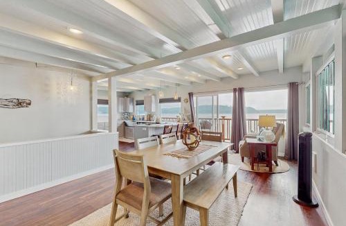 Potlatch House | Hood Canal House