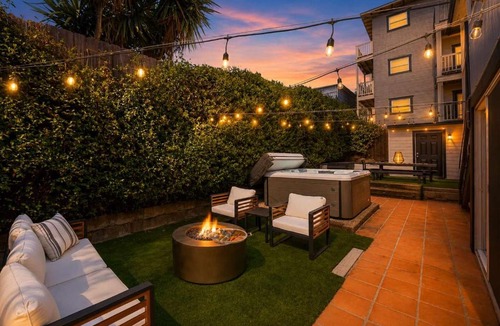 Golden Hill House | Hot Tub & Arcade Escape Near Balboa Park