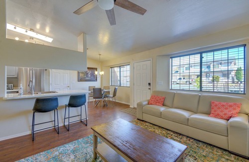 Prescott Valley Units House | Hot Tub & Fire Pit: Prescott Valley Retreat!