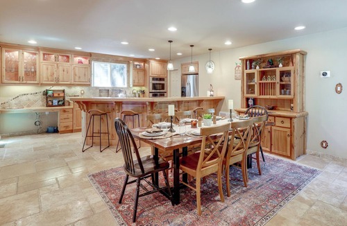 Cedar Glen House | Hot Tub + Forest Views! Lake Arrowhead Cabin