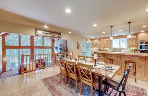 Cedar Glen House | Hot Tub + Forest Views! Lake Arrowhead Cabin