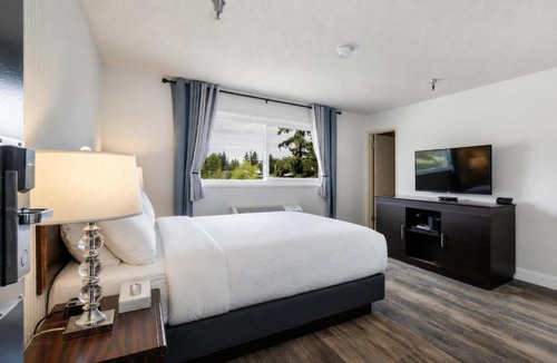 Lynnwood Hotel | Hotel International