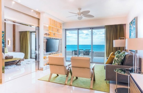 Puerto Juarez Condo | https:/cancun.garzablancaresort.com 3 Bed Penthouse 4300 sq ft Christmas Week