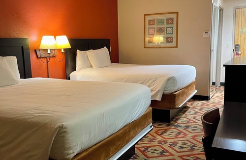 Valentine Hotel | Hualapai Lodge