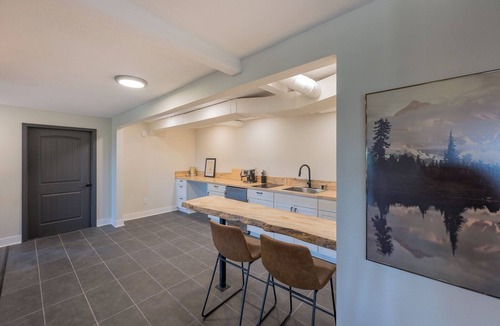 Goldendale House | HUGE A-Frame in Goldendale/Now Sleeps 12!