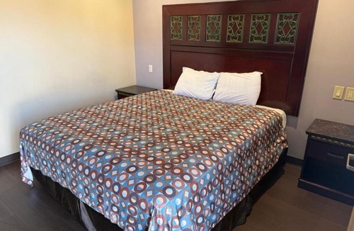 La Habra Hotel | Hyland Motel
