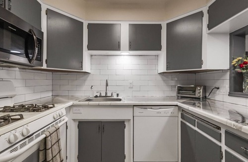 Chico House | Ideal for Families & Groups