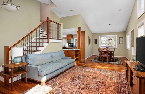 Tigard House | Incredible Location Nestled Next To Cook Park, Pet Friendly, Enclosed Dog Run, Huge Deck, w/ BBQ