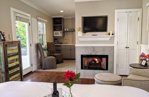 Napa House | Inn on Randolph