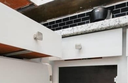 Sunnyside Condo | #InvestREPM SE Belmont Walk to Shopping & Dining