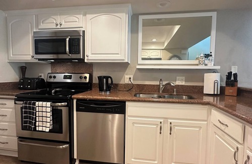 Palm Desert Condo | IRONWOOD COUNTRY CLUB 2 BR Condo ,