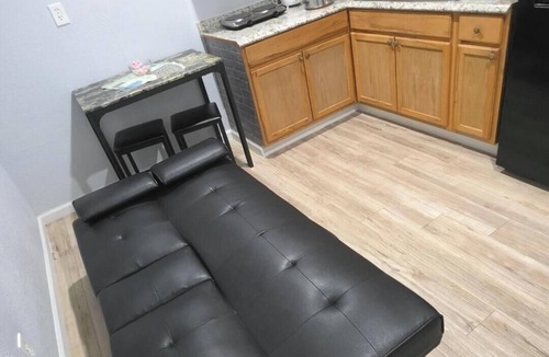 Sunrise Manor Apartment | Ithaca Oasis