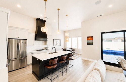 Ivins House | Ivins Home | Private Pool, RV Garage, Red Rocks!