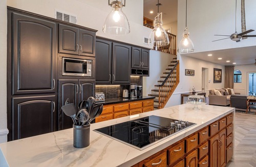 Palm Desert House | Jaguar Heights-Heated Pool/Spa,Pickleball,Game RM,Batting Cage,Fire Pit & More!