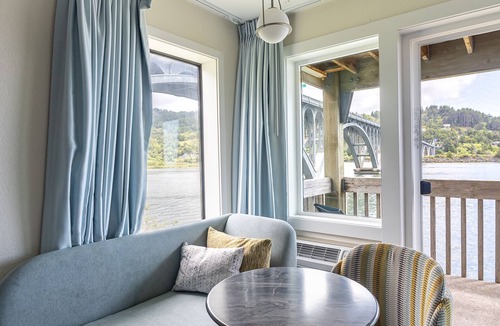 Wedderburn Hotel | Jot's Resort