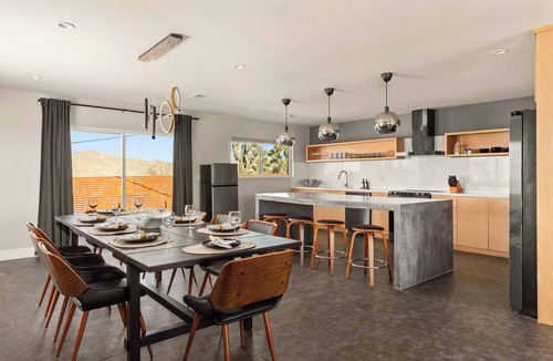 Joshua Tree House | JT Luxe: Pool-Spa/Lighted Pickleball/Sauna/Dome
